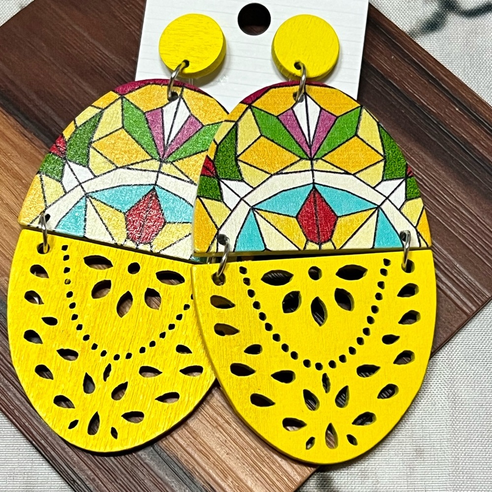 Colorful Geometric Earrings‎ (Cascarones) fiesta 🪅